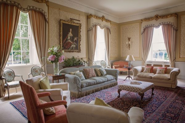 drawing room 3 - Janet Murray